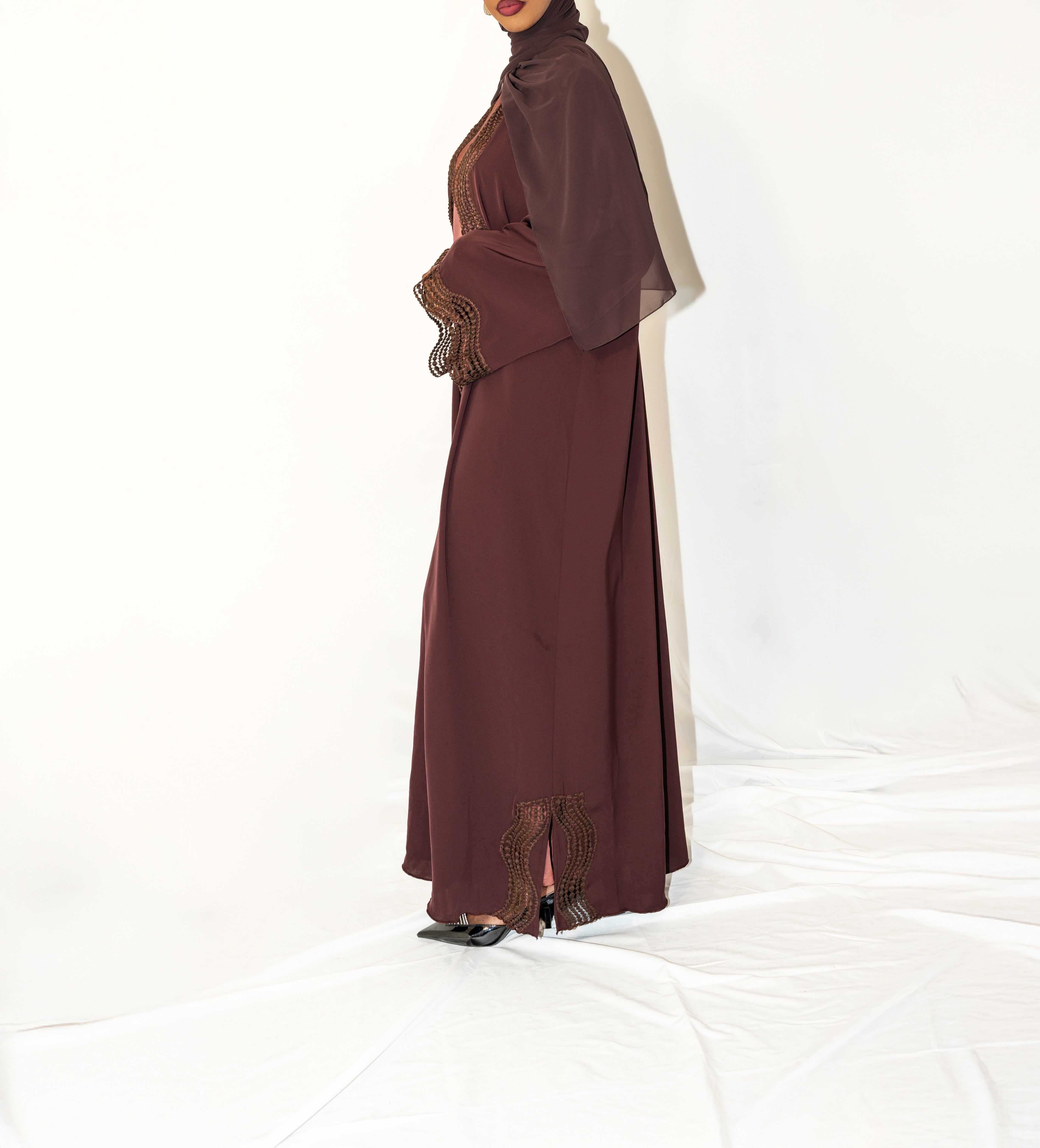 Ivory Abaya